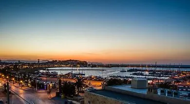 Aqua Marina Residences *