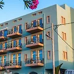 Aqua Marina Residences Szálloda Réthimno
